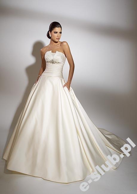 Eternity Bridal Model AC257