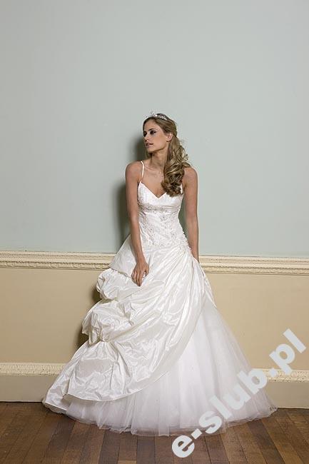 Opulence Bridal Model Holyhock