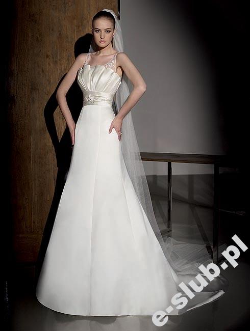 Sarah Bride Model 710