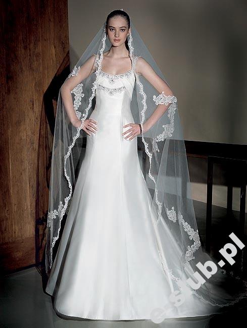 Sarah Bride Model 712