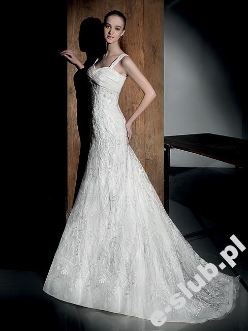 Sarah Bride Model 713