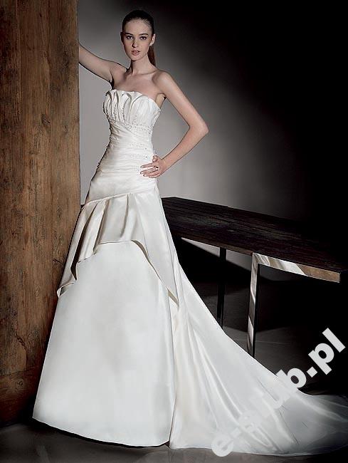 Sarah Bride Model 714