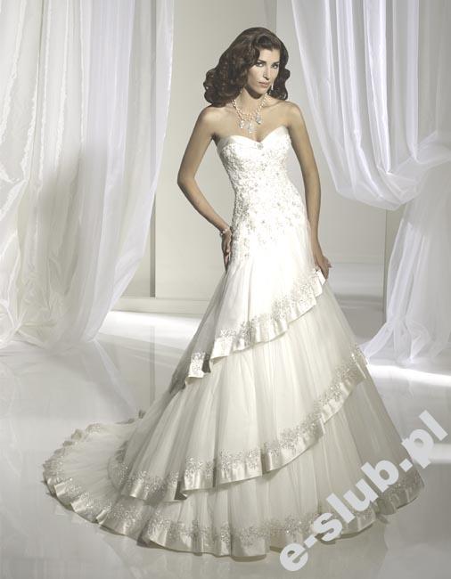 Sophia Tolli Model Y11110